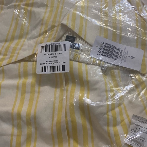 Torrid Maxi Challis Sleeveless Tiered Dress Yellow/white Stripes new - Picture 6 of 12